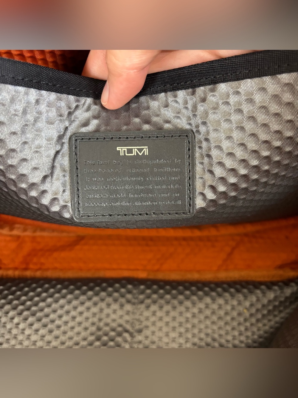 Tumi Alpha Bravo Men's Andersen Slim Commuter Brief Passenger Bag Green/Orange - Picture 10 of 10